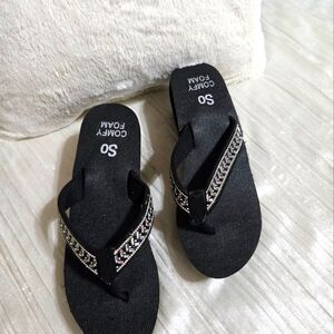 Black Flip Flops with Silver Accents By SO. NWOT